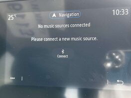 Renault Captur 1.3 Captur Iconic TCe 5dr 37