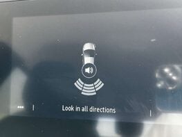 Renault Captur 1.3 Captur Iconic TCe 5dr 33