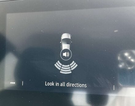 Renault Captur 1.3 Captur Iconic TCe 5dr 33