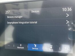 Renault Captur 1.3 Captur Iconic TCe 5dr 44