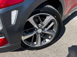 Hyundai KONA 1.6 Kona Premium GT 4x4 Semi-Auto 4WD 5dr 3