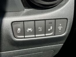 Hyundai KONA 1.6 Kona Premium GT 4x4 Semi-Auto 4WD 5dr 68