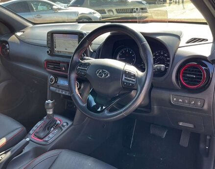 Hyundai KONA 1.6 Kona Premium GT 4x4 Semi-Auto 4WD 5dr 18