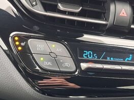 Toyota C-HR 1.8 C-HR GR Sport HEV CVT 5dr 44