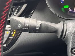 Toyota C-HR 1.8 C-HR GR Sport HEV CVT 5dr 52