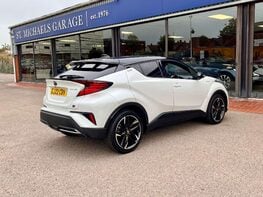 Toyota C-HR 1.8 C-HR GR Sport HEV CVT 5dr 8