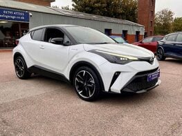 Toyota C-HR 1.8 C-HR GR Sport HEV CVT 5dr 4