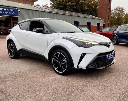 Toyota C-HR 1.8 C-HR GR Sport HEV CVT 5dr 4