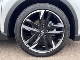 Toyota C-HR 1.8 C-HR GR Sport HEV CVT 5dr 16
