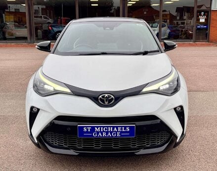 Toyota C-HR 1.8 C-HR GR Sport HEV CVT 5dr 5