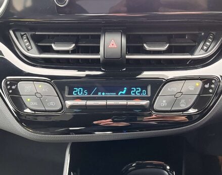 Toyota C-HR 1.8 C-HR GR Sport HEV CVT 5dr 43