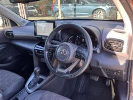 Toyota Yaris Cross 1.5 Yaris Cross Excel HEV Auto 5dr 18