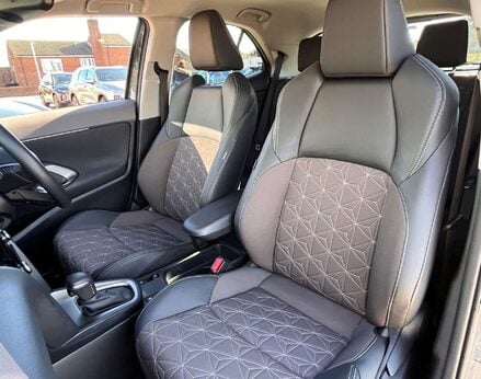 Toyota Yaris Cross 1.5 Yaris Cross Excel HEV Auto 5dr 64