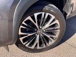 Toyota Yaris Cross 1.5 Yaris Cross Excel HEV Auto 5dr 3