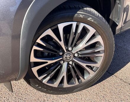 Toyota Yaris Cross 1.5 Yaris Cross Excel HEV Auto 5dr 3