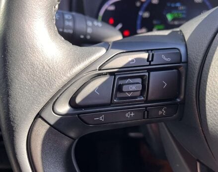 Toyota Yaris Cross 1.5 Yaris Cross Excel HEV Auto 5dr 56