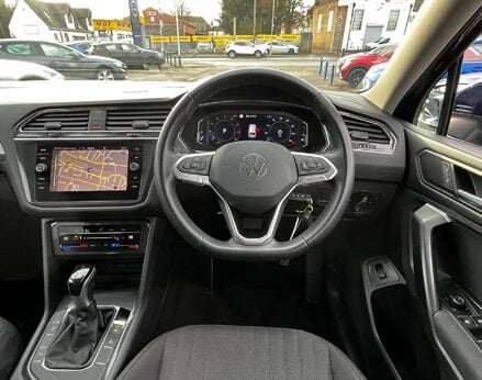 Volkswagen Tiguan 1.5 Tiguan Allspace Life TSi Semi-Auto 5dr 18