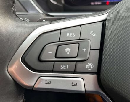 Volkswagen Tiguan 1.5 Tiguan Allspace Life TSi Semi-Auto 5dr 61