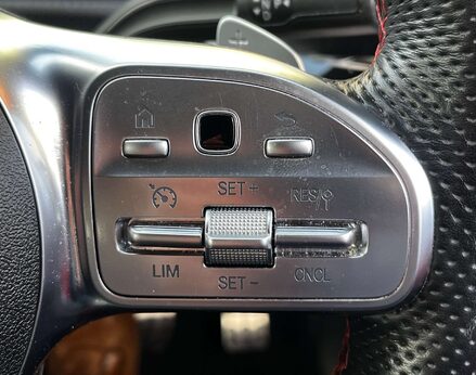 Mercedes-Benz CLA Class 1.3 CLA 180 AMG Line Premium+ Auto 5dr 54