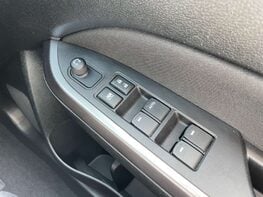 Suzuki Vitara 1.0 Vitara SZ-T Boosterjet 5dr 43