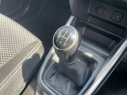 Suzuki Vitara 1.0 Vitara SZ-T Boosterjet 5dr 36