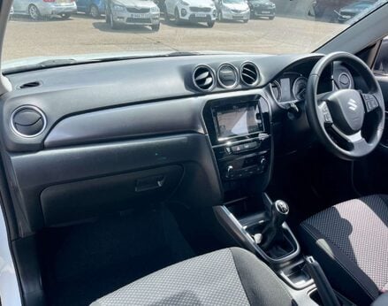 Suzuki Vitara 1.0 Vitara SZ-T Boosterjet 5dr 24