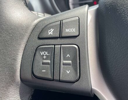 Suzuki Vitara 1.0 Vitara SZ-T Boosterjet 5dr 37