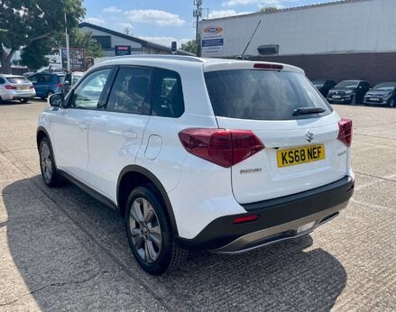 Suzuki Vitara 1.0 Vitara SZ-T Boosterjet 5dr 9