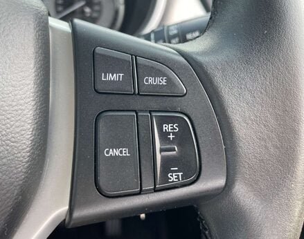 Suzuki Vitara 1.0 Vitara SZ-T Boosterjet 5dr 38