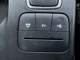 Ford Kuga 2.5 Kuga ST-Line X Edition PHEV CVT 5dr 52