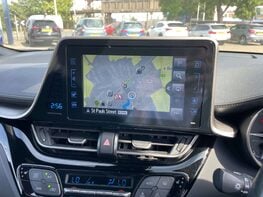 Toyota C-HR 1.8 C-HR-Dynamic HEV CVT 5dr 30