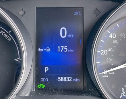 Toyota C-HR 1.8 C-HR-Dynamic HEV CVT 5dr 21