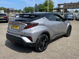 Toyota C-HR 1.8 C-HR-Dynamic HEV CVT 5dr 10
