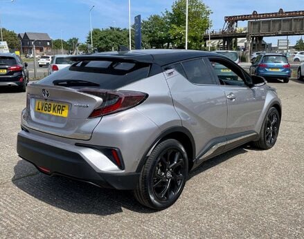 Toyota C-HR 1.8 C-HR-Dynamic HEV CVT 5dr 10