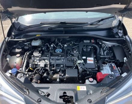 Toyota C-HR 1.8 C-HR-Dynamic HEV CVT 5dr 7