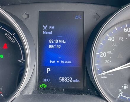 Toyota C-HR 1.8 C-HR-Dynamic HEV CVT 5dr 23