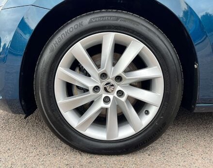 Skoda Superb 2.0 Superb SE Technology TDI 5dr 13