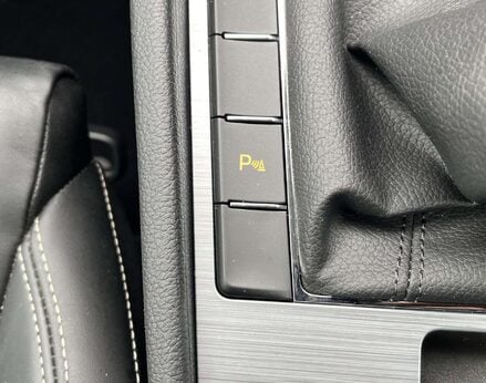 Skoda Superb 2.0 Superb SE Technology TDI 5dr 65