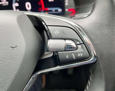 Skoda Superb 2.0 Superb SE Technology TDI 5dr 70