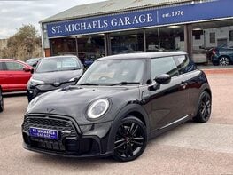 Mini Hatch 1.5 Cooper Sport 3dr 1