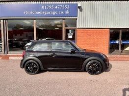 Mini Hatch 1.5 Cooper Sport 3dr 10