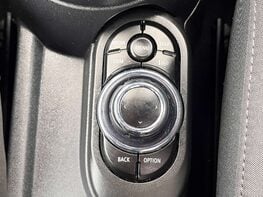 Mini Hatch 1.5 Cooper Sport 3dr 63