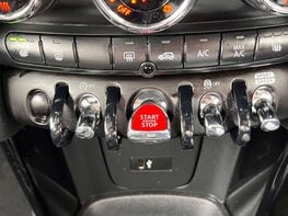 Mini Hatch 1.5 Cooper Sport 3dr 60