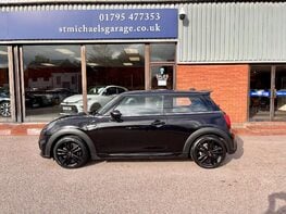 Mini Hatch 1.5 Cooper Sport 3dr 11