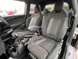 Mini Hatch 1.5 Cooper Sport 3dr 72