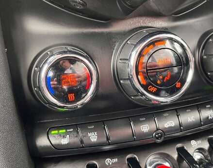 Mini Hatch 1.5 Cooper Sport 3dr 58