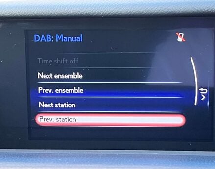 Lexus Is 2.5 IS 300h Advance CVT 4dr 36