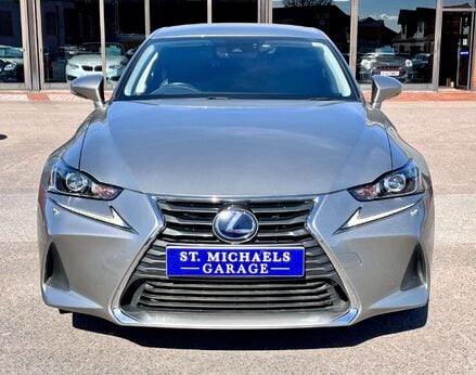 Lexus Is 2.5 IS 300h Advance CVT 4dr 5