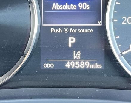 Lexus Is 2.5 IS 300h Advance CVT 4dr 28