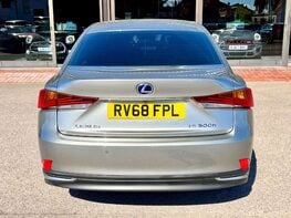 Lexus Is 2.5 IS 300h Advance CVT 4dr 6